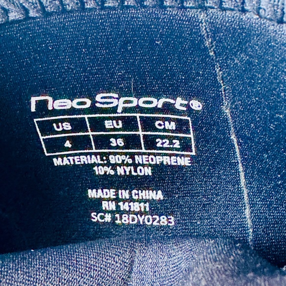 NeoSport Neoprene Wetsuit Boots 3mm Hi Top Zipper Dive Boots Size 4 - Picture 9 of 13